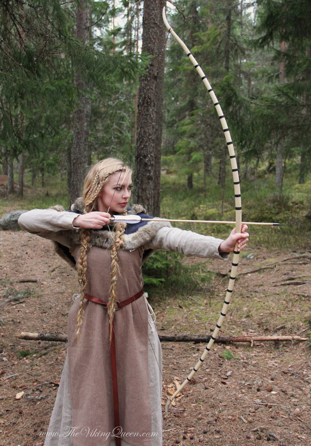 Nude girl Slavic girls in Porto Novo