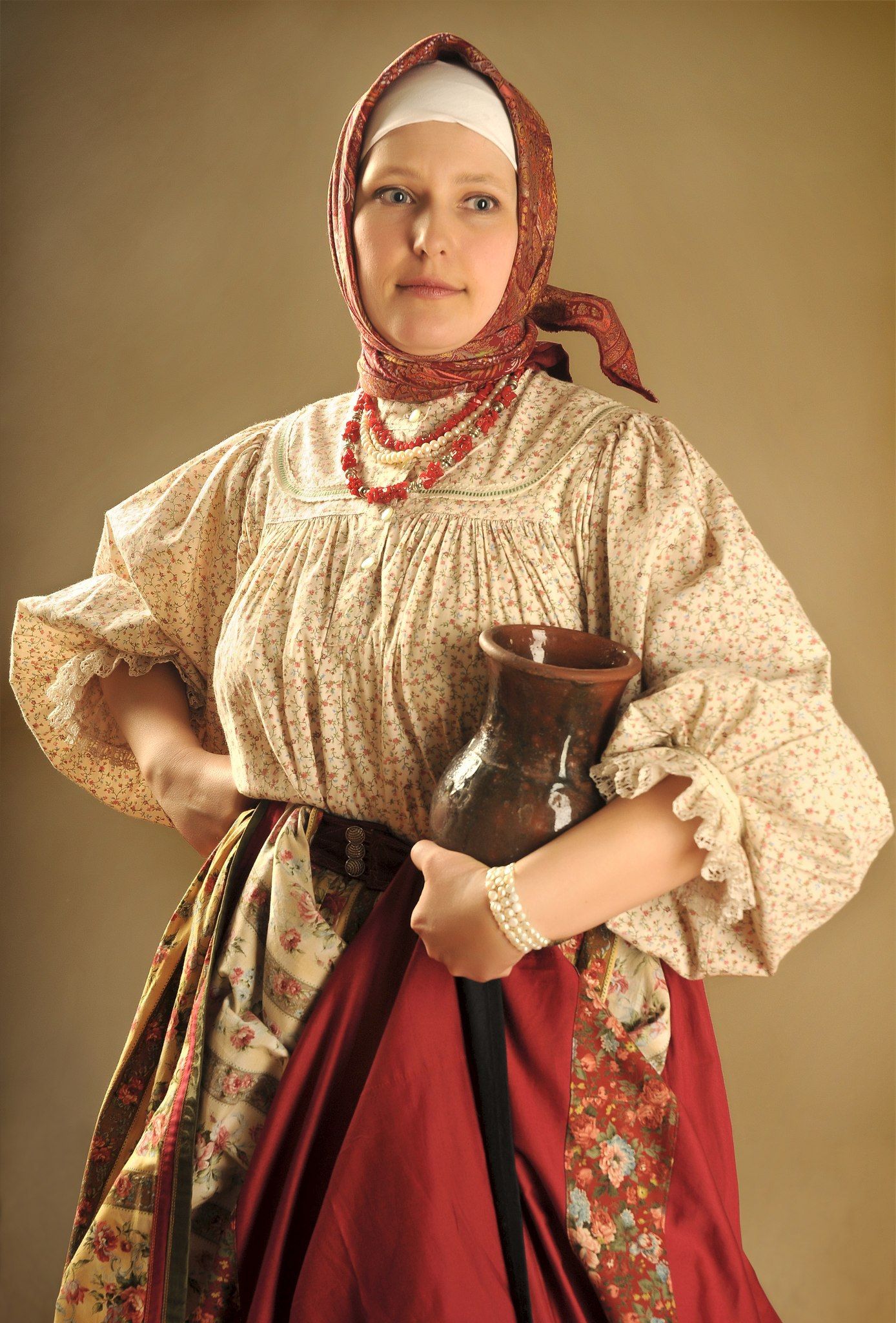 Girls in Slavic costumes in Porto Novo